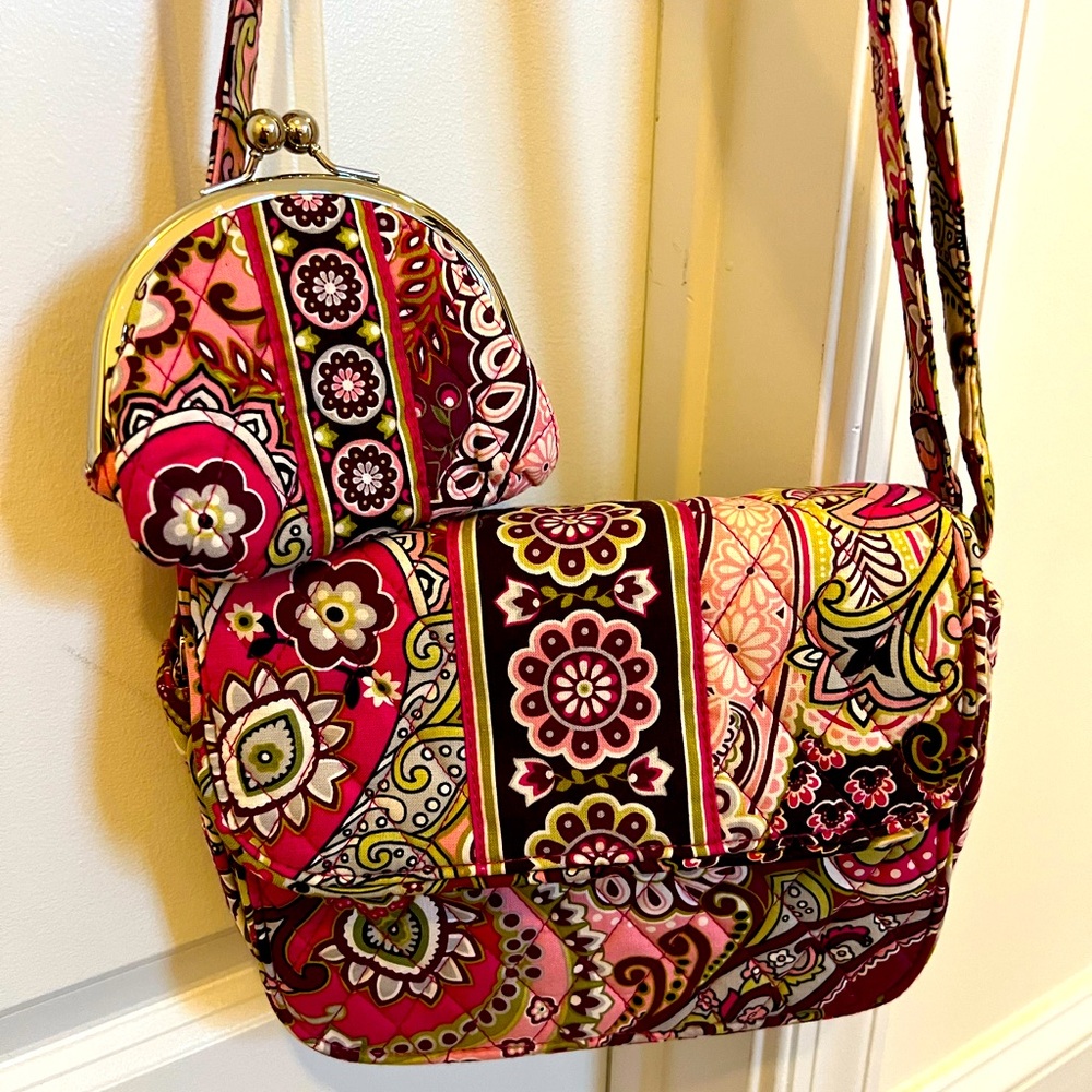 VERA BRADLEY VERY BERRY PAISLEY RACHEL Adjustable CROSSBODY & KISSLOCK COIN BAG
